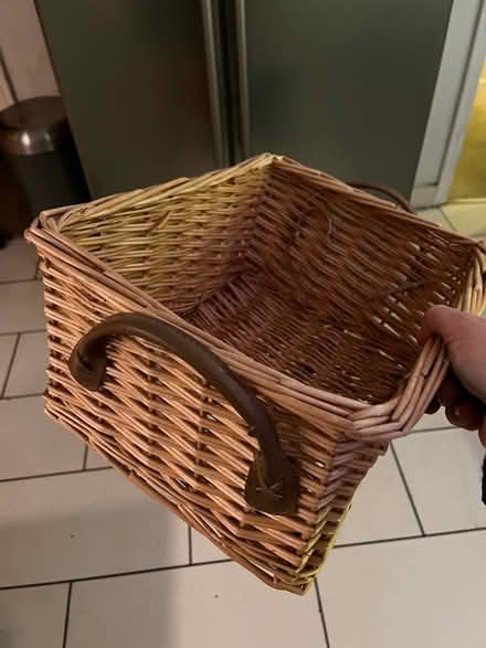 Photo of free Wicker basket (SW18 Tooting Broadway) #1
