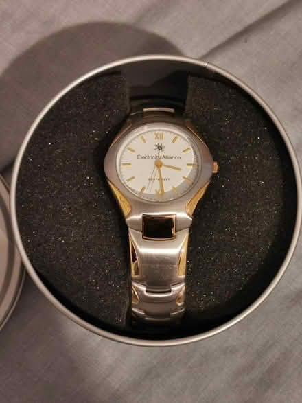 Photo of free Men's Watch (Hillingdon UB10) #1