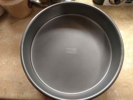 Photo of free Two 9.5" Non-stick Cake Pans (Pawtucketville / Lowell) #2