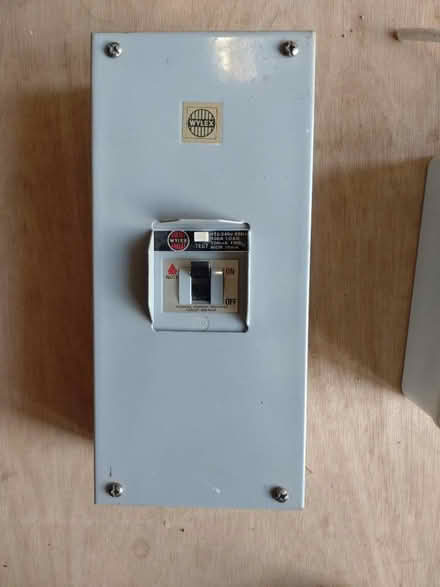 Photo of free Wylex 100A switch (Halton LA2) #1