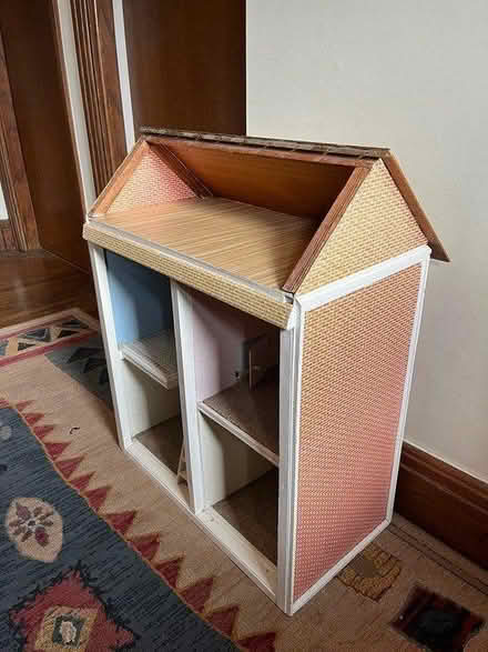 Photo of free Dolls House (Beckenham) #1