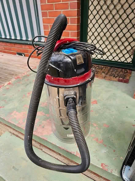 Photo of free Industrial Shop Vac (Christie Downs) #1