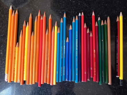 Photo of free Coloured Pencils & Pens (EN7 Cheshunt) #4
