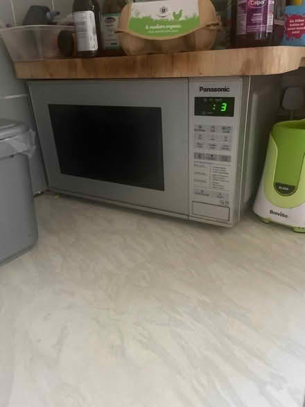Photo of free Panasonic microwave (BR3) #1
