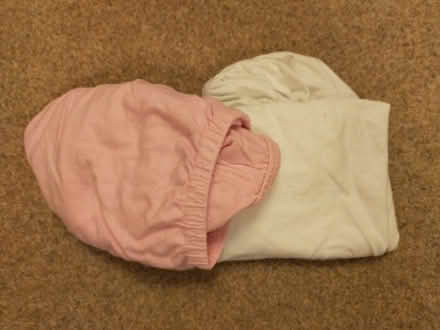 Photo of free 2 x moses basket sheets (Castle MK40) #1