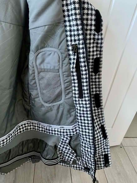Photo of free Women’s ski coat UK size 10 (BS11) #4