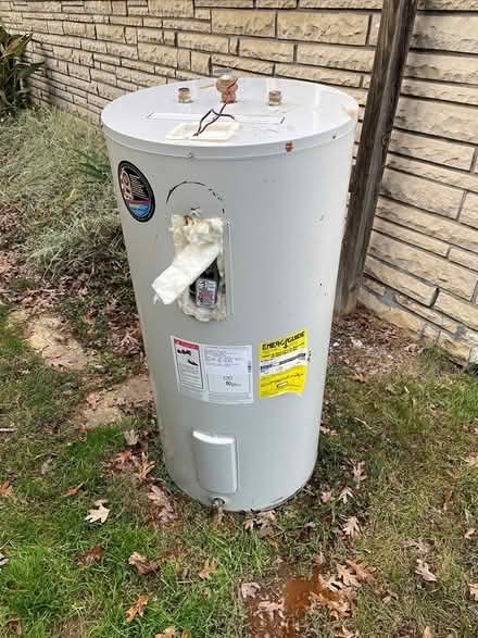 Photo of free Hot Water Heater for Scrap Value (Broomall) #1