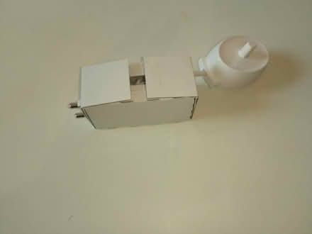 Photo of free Charging cable for Braun Oral B toothbrush (Polwarth EH11) #1