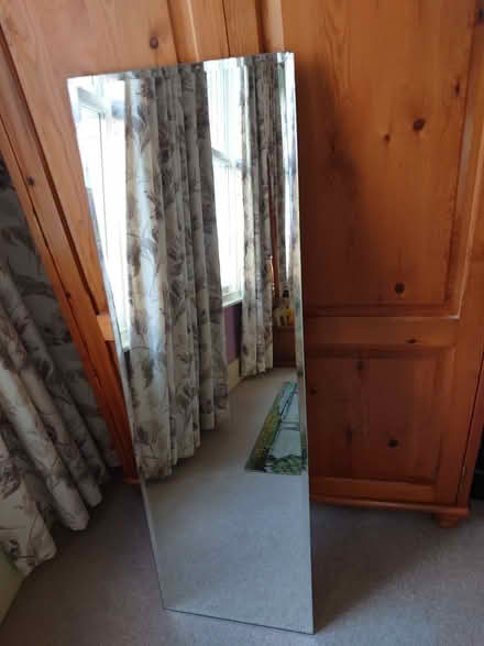 Photo of free Long Mirror with fixings (Balham SW12) #3