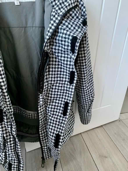 Photo of free Women’s ski coat UK size 10 (BS11) #3
