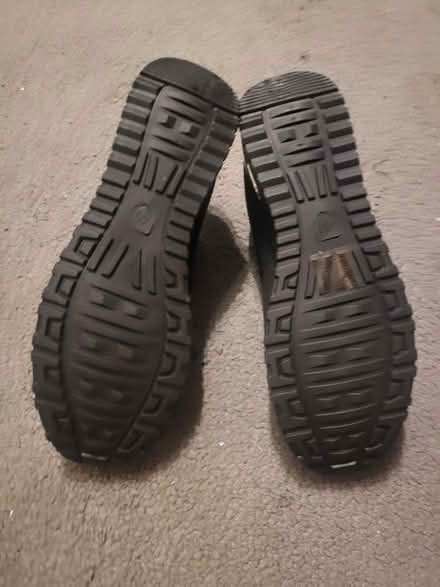 Photo of free Black trainer slip on (BS9) #2