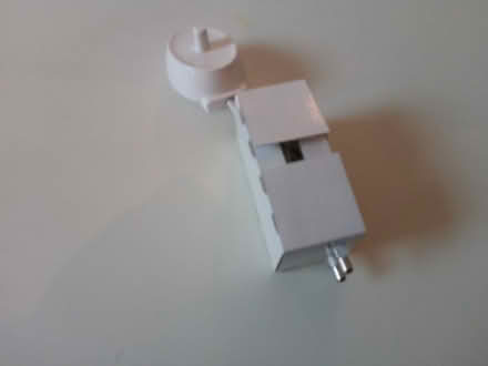 Photo of free Charging cable for Braun Oral B toothbrush (Polwarth EH11) #2