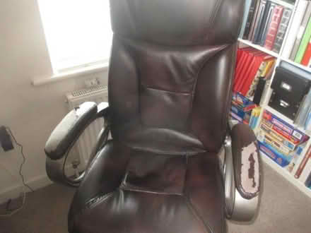 Photo of free office/gaming swivel chair brown (Southsea PO4) #2