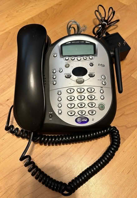 Photo of free ATT Phone/Answering Machine (Martinez, near Ace Hardware) #1