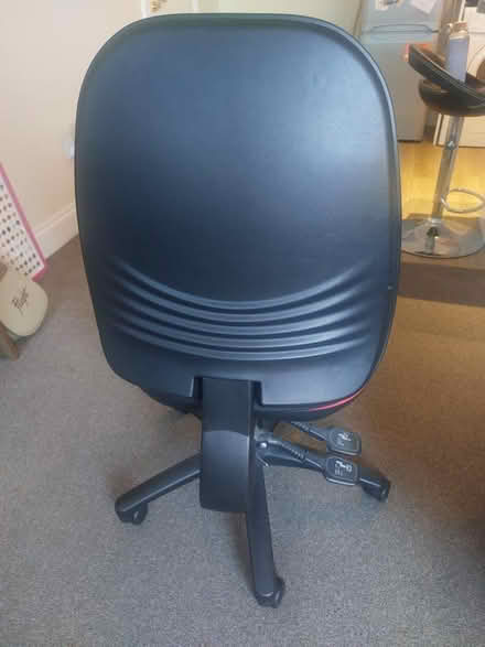 Photo of free Desk chair (Newcastle Centre NE1) #2