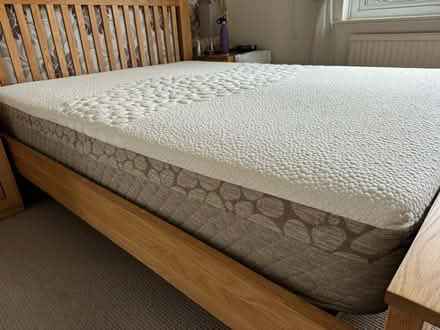 Photo of free Kingsize Sealy Posturepedic (Stanmore) #2