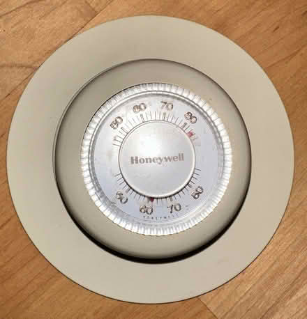Photo of free Honeywell Thermostat (Martinez, near Ace Hardware) #1