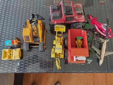 Photo of free Various vehicles (Effingham) #2