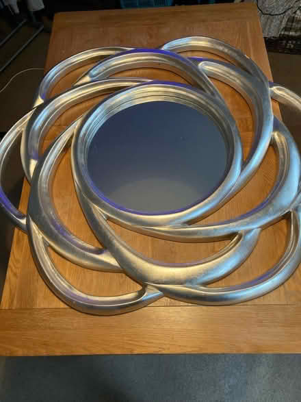 Photo of free Large Statement mirror (Aston Fields B60) #1