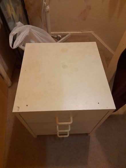 Photo of free Single white bedside 3 drawer unit (S26 sheffield) #2