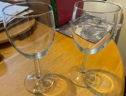 Photo of free 2 wine glasses (Hastings TN34) #2