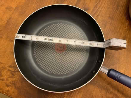 Photo of free Set of 4 Teflon frying pans (Port Credit) #3