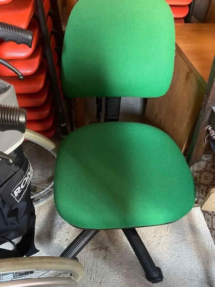 Photo of free Green Office Chair does not go up or down (City Centre NR1) #1
