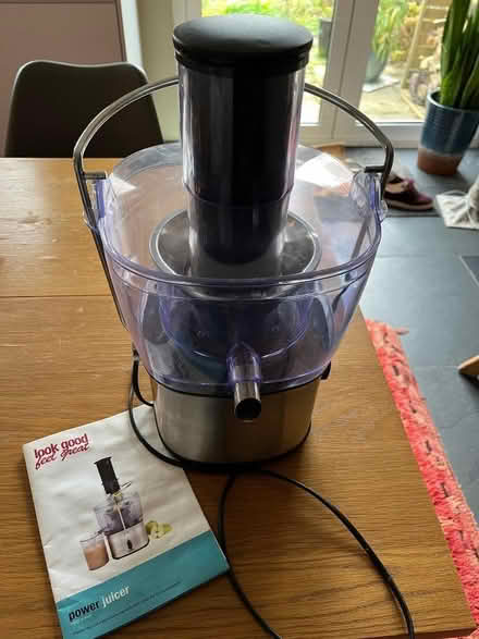 Photo of free Power Juicer 700W power (Wheathampstead AL4) #1