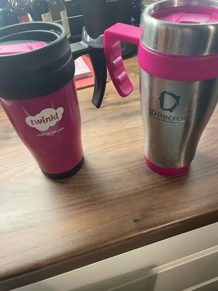 Photo of free 2 travel mugs (Hastings TN34) #3