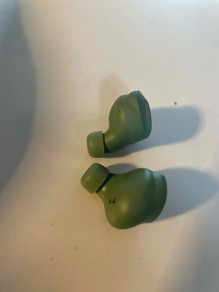 Photo of free Wireless headphones (Tunbridge Wells) #3