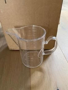 Photo of free Plastic 6 cup measuring cup (Sunnyvale 94087) #1