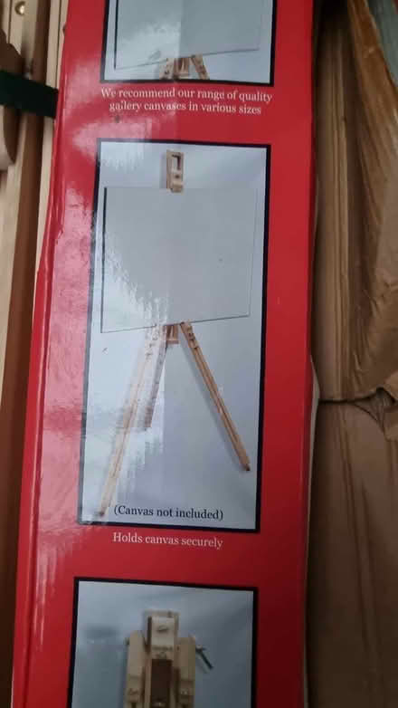 Photo of free Art Easel (IM8) #3