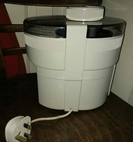 Photo of free Juicer - hardly used (Hemsby NR29) #3