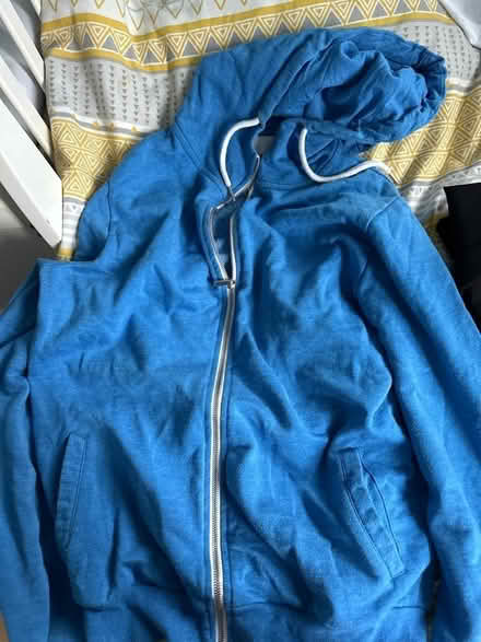 Photo of free 2 hoodies size L (Ruislip HA4) #3