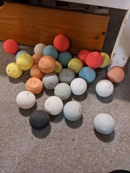Photo of free Small Textile Balls (Hackney central) #1