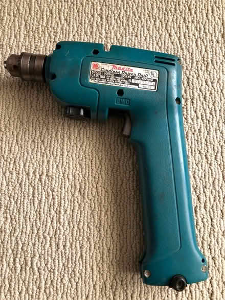 Photo of free Makita cordless drill (LaGrange off Rt55) #1