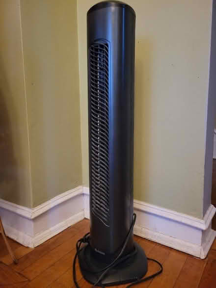 Photo of free Tower fan (Watertown) #1