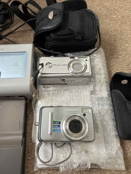 Photo of free Cameras and mini printer (DT4) #2