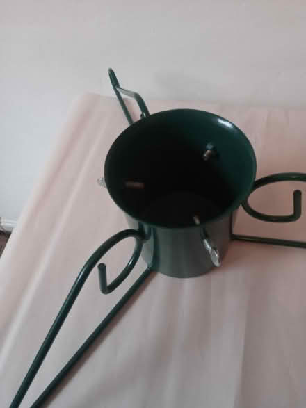 Photo of free Christmas tree stand (Polwarth EH11) #1
