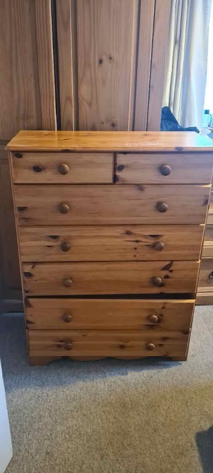 Photo of free Pine Chest of draws (Hitchin SG4) #1