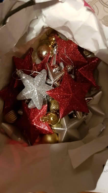 Photo of free christmas tree (artificial) & decorations (Trinity EH5) #1