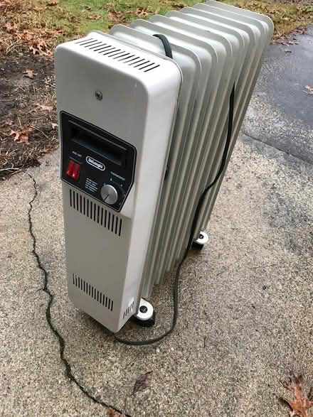 Photo of free Electric Space heater (41 Hodges Avenue. Taunton) #1