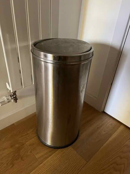 Photo of free 30L Metal Flip Bin (Walworth Road) #1