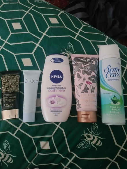 Photo of free Assorted Toiletries (Loanhead, EH20) #1