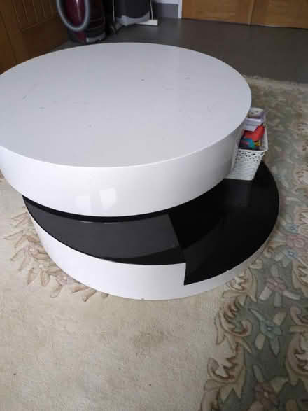 Photo of free Dwell round coffe table (RG18) #4
