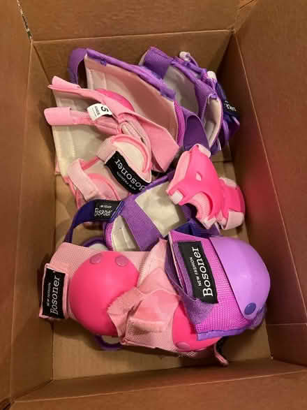 Photo of free Kids knee and elbow pads (Glyndon, md) #1