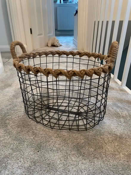 Photo of free Small basket (Tunbridge Wells) #2