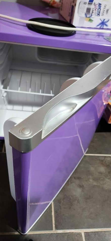 Photo of free Mini fridge (Lanham Md) #1