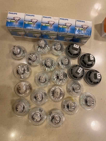 Photo of free Light bulbs Philips 12v Gu5.3 (Hitchin) #1