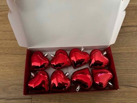 Photo of free Assortment of Xmas decorations (B5) #3